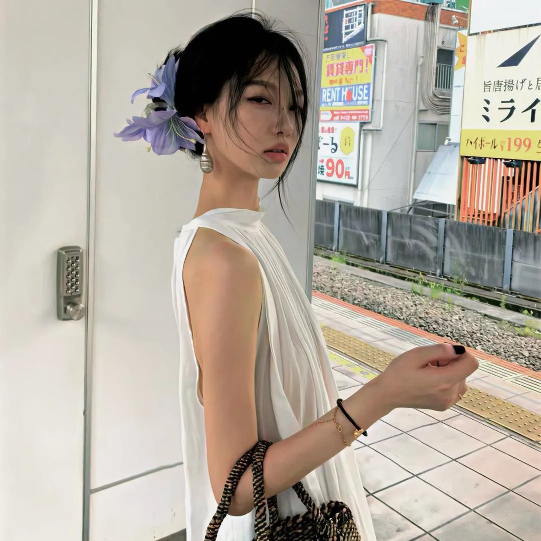 替嫁新娘，亿万老公宠上天